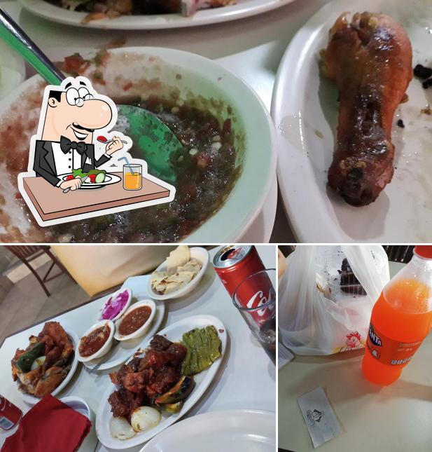 Pollo Felíz restaurant, Xalapa, Francisco Javier Clavijero 9 - Restaurant  reviews