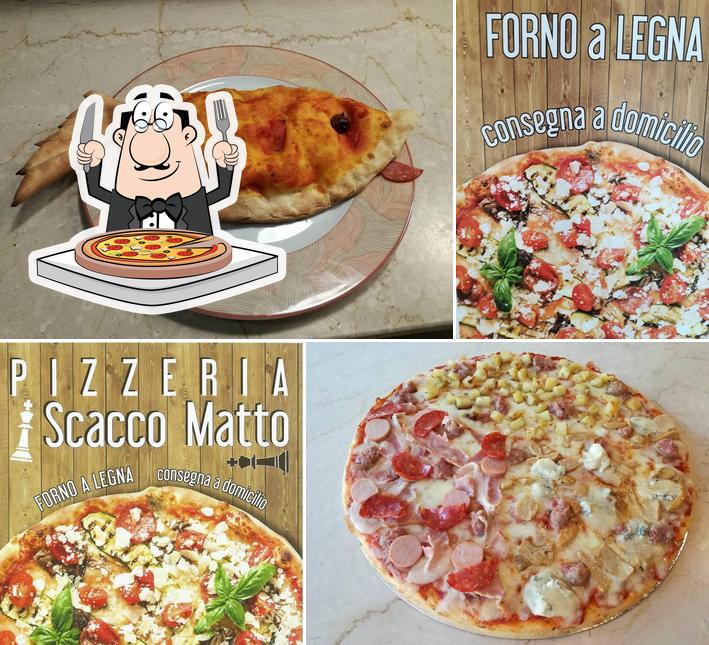 Order pizza at Pizzeria Scacco Matto