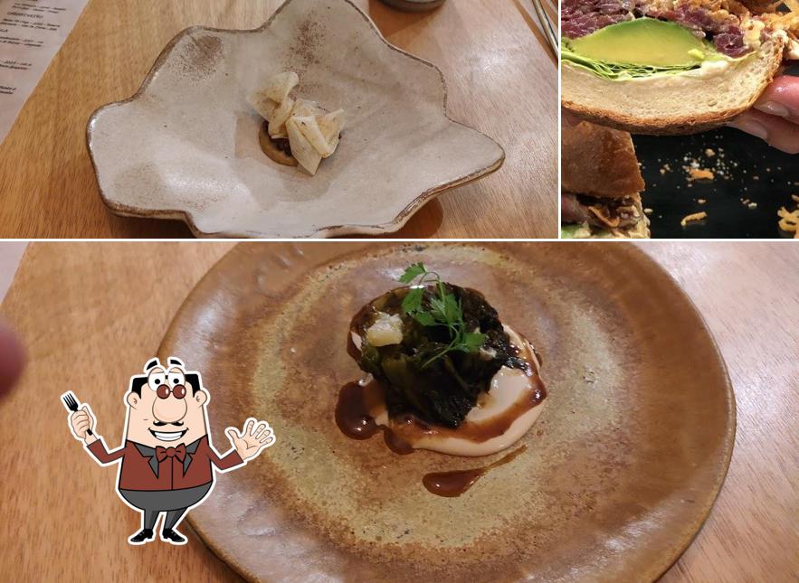 Comida em Restaurante Manu