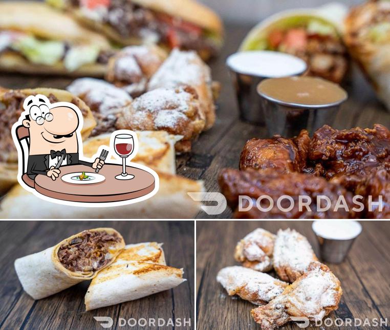 Wing Fellas in Southfield Restaurant menu and reviews