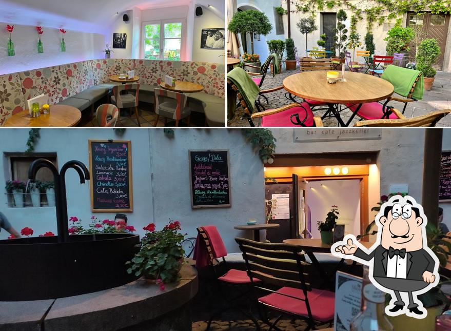 Gli interni di 3fiori Café & Craft Beer Bar