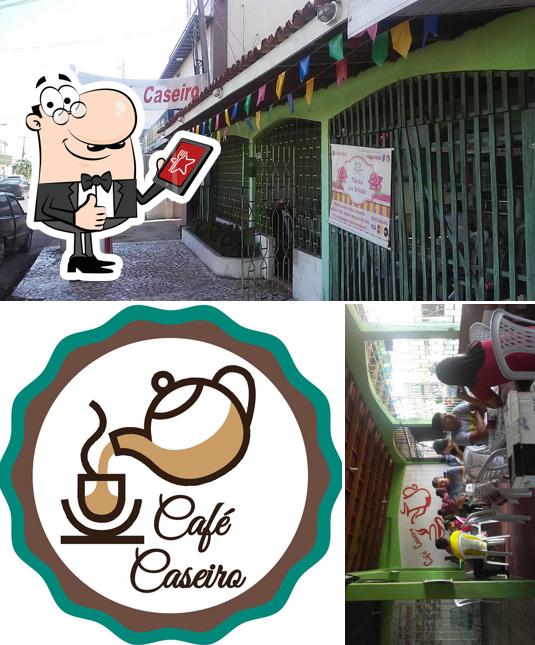 See this picture of Café Caseiro