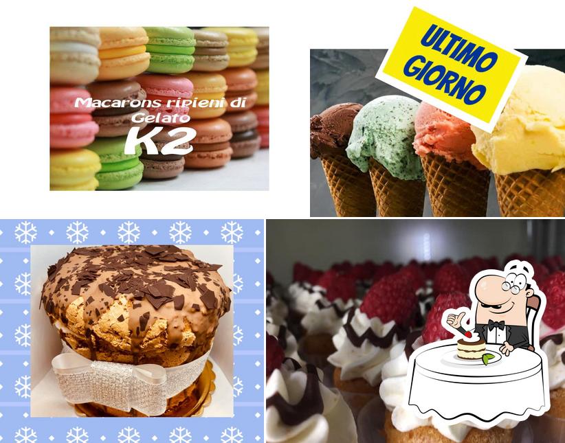 Gelateria K2 serve un'ampia selezione di dessert