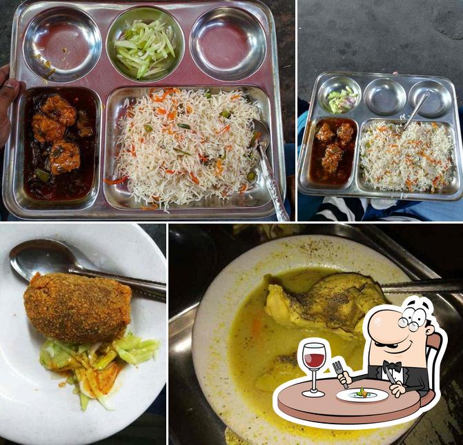 Meals at Chitto Babur Dokan