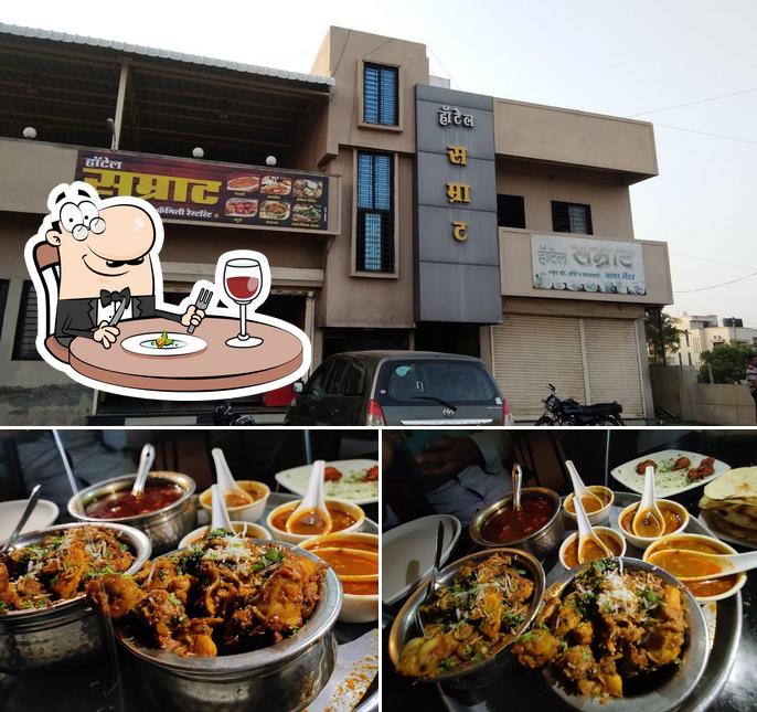 The picture of Hotel Samrat’s food and interior