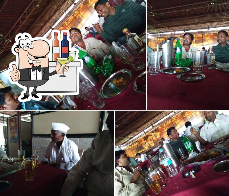 HOTEL NEW CHANDRA AND BAR