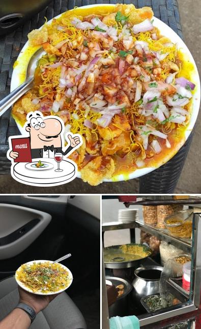 Food at Kailash BhelPuri Centre