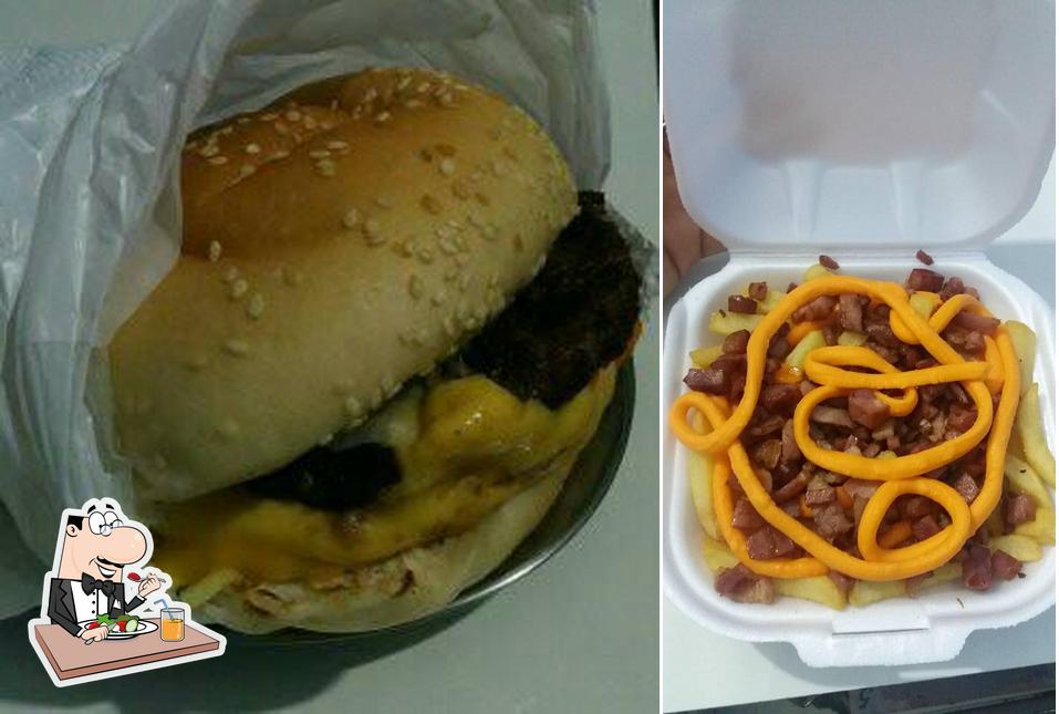 Platos en Hamburgueria CR Guarujá SP