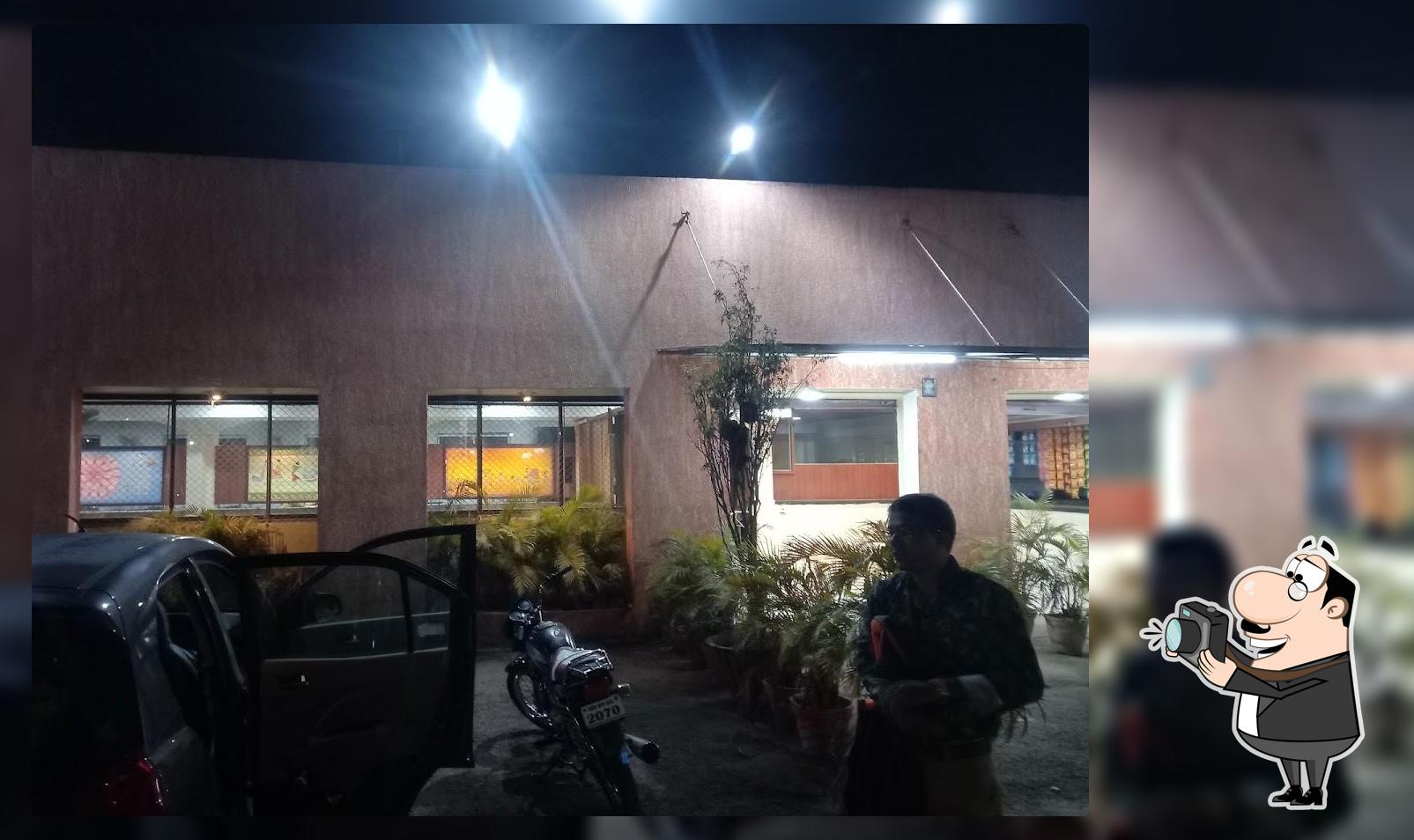 Hotel Mayur Palace Family Restaurant Lodging & Bar