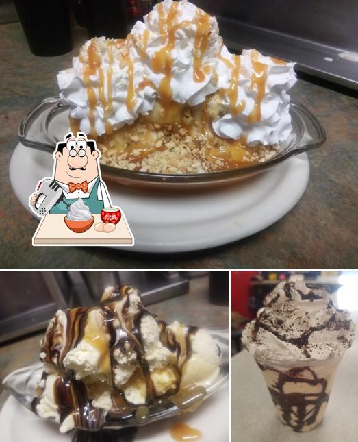 Lew's DriveIn in Estacada Restaurant menu and reviews
