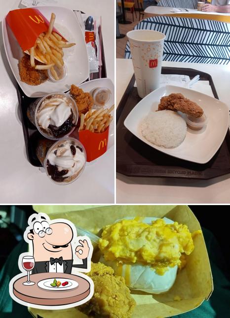 Food at McDonald's Anabu