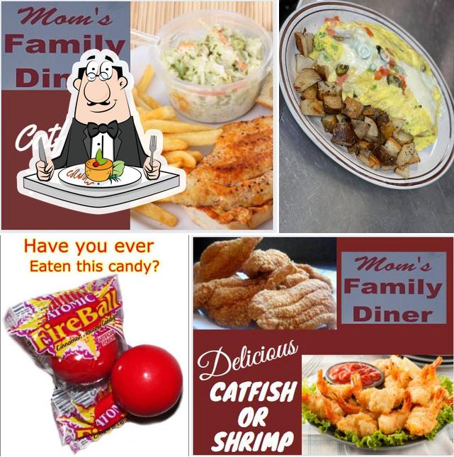 Mom's Family Diner (Bixby) in Bixby Restaurant menu and reviews