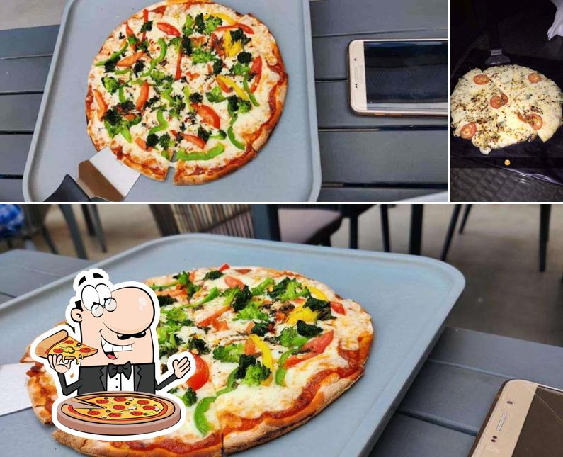 Pick pizza at Varietea Lounge & Terrace