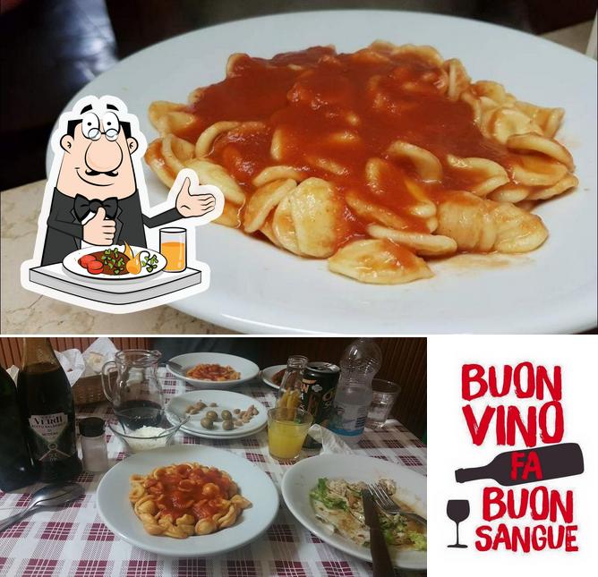 Tra le diverse cose da Osteria Il Cerriglio - Bisceglie si possono trovare la cibo e vino