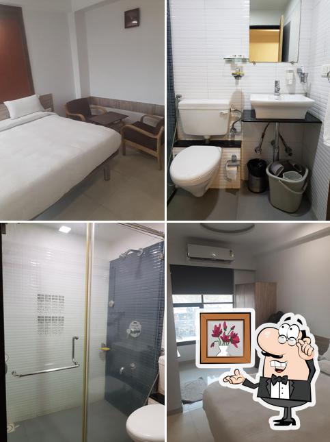 The interior of Budget Inn Palm Regency, Vapi