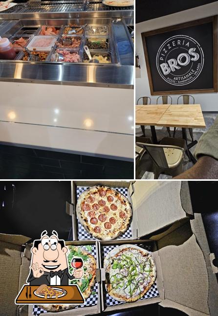 A Pizzeria Bros (Vaudreuil), vous pouvez essayer des pizzas