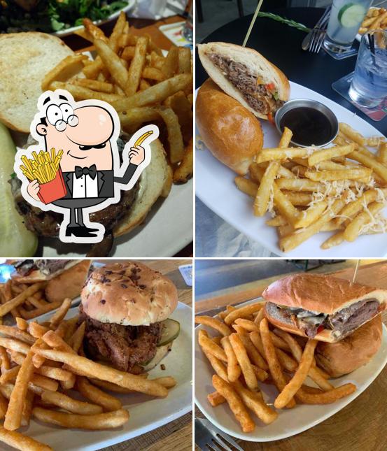 Griffin Claw Brewing Company in Birmingham Restaurant menu and reviews