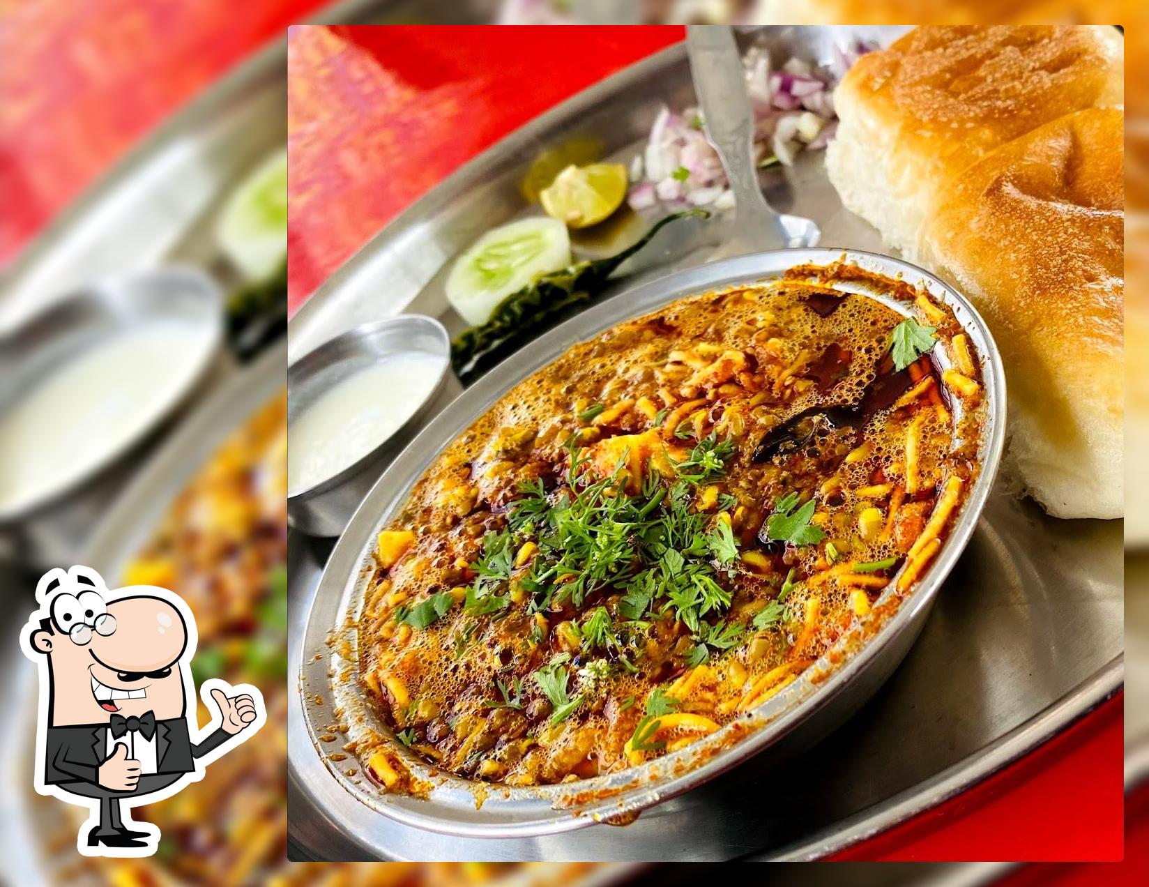 Hotel Mahaganpati Missal House & Snacks Center