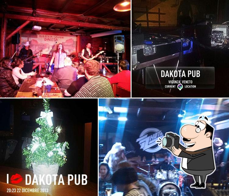 Vedi la immagine di Dakota Pub