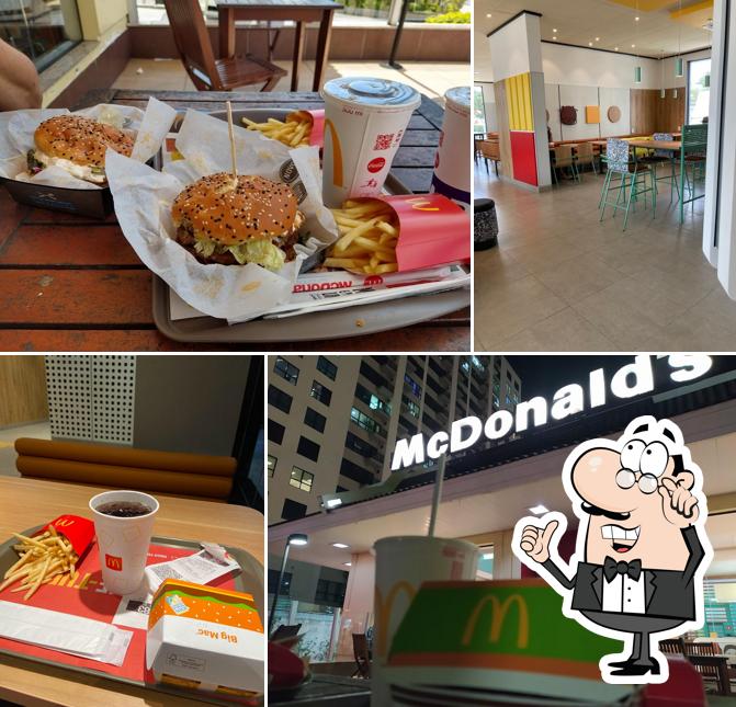 O interior do McDonald's