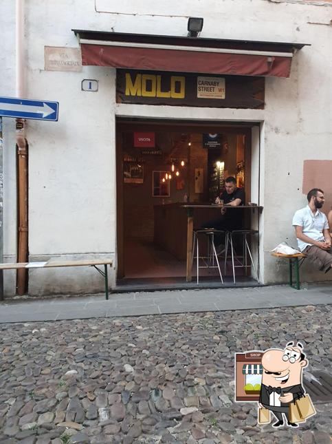 Gli esterni di Il Molo