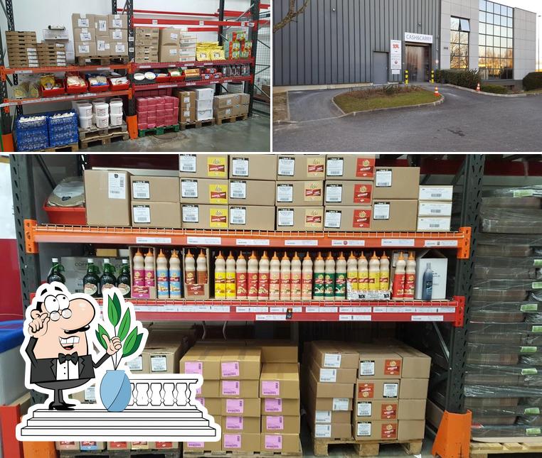 L'extérieur de SCAL Cash & Carry Courtaboeuf