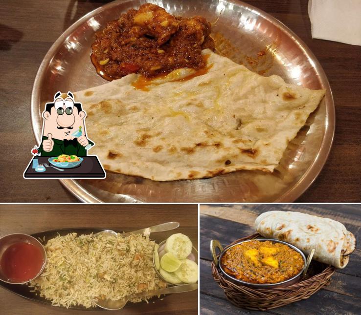 Food at Dhaba Square