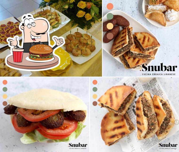 Ordina un hamburger a Snubar - Cucina Ebraica Libanese