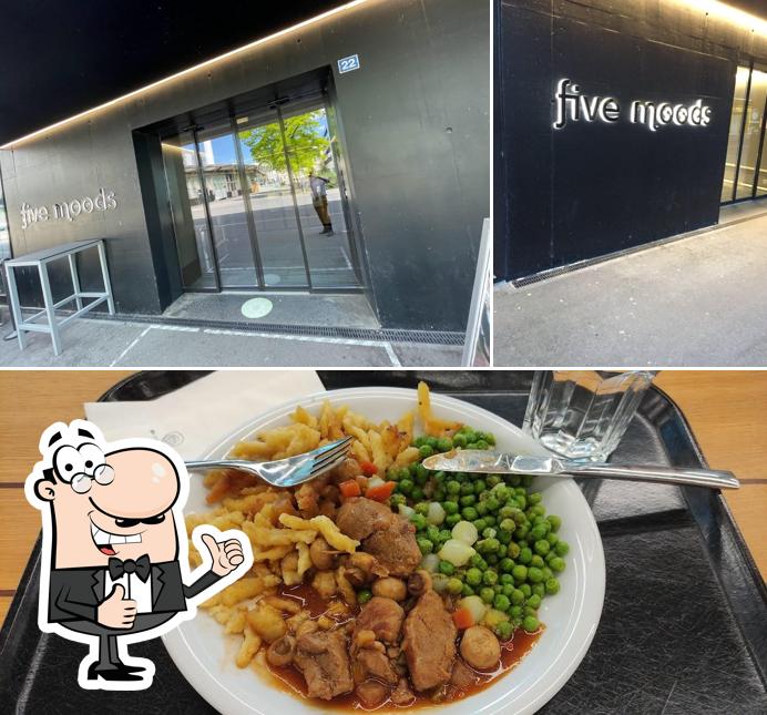 Взгляните на изображение ресторана "Five Moods"