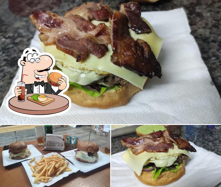 Ade's food e beer