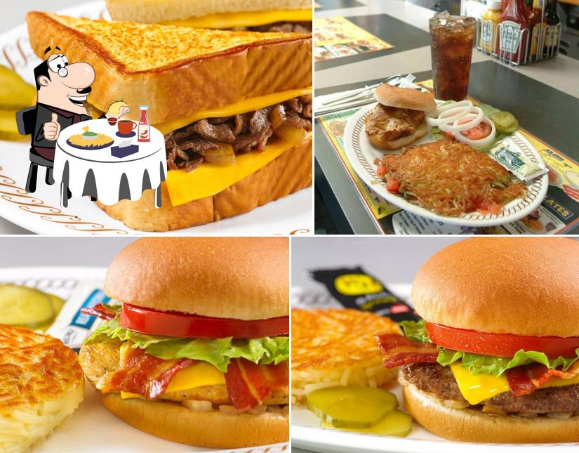 Закажите гамбургеры в "Waffle House"