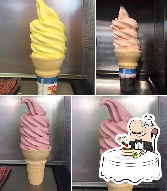 Debbies Dairy Freeze in Bryan Restaurant menu and reviews