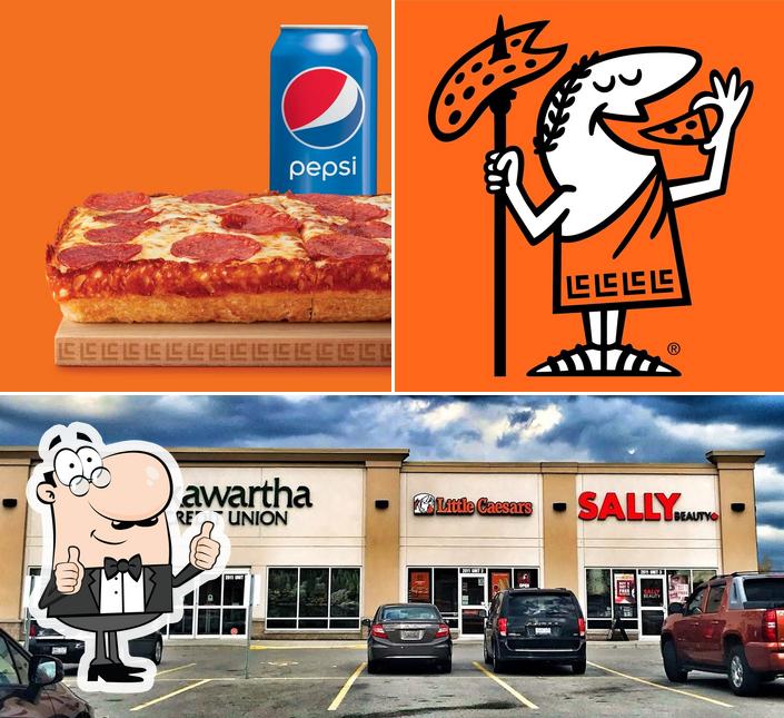 Voir la photo de Little Caesars