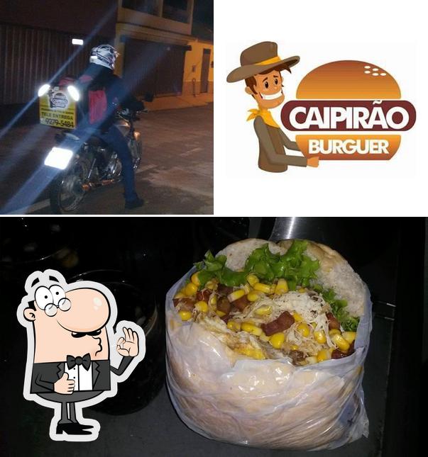 See this pic of Caipirão Burguer