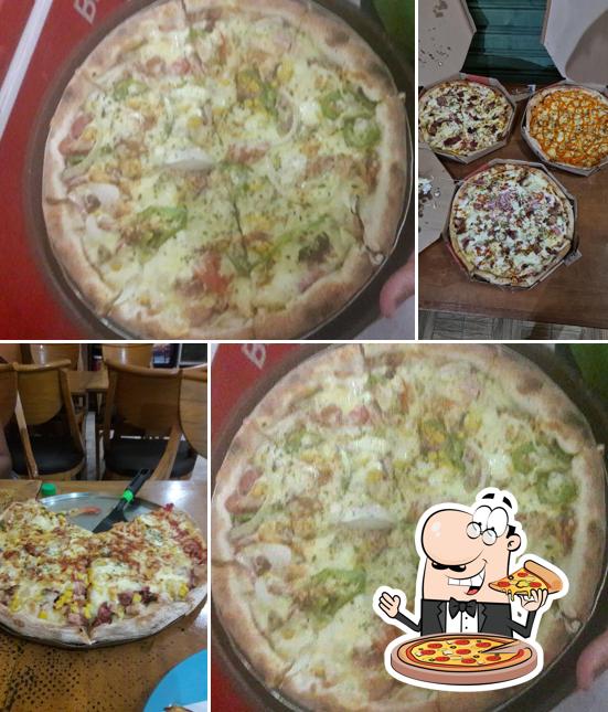 Escolha pizza no Planeta Pizza