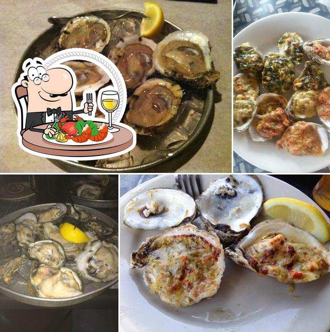 Shuckers Oyster Bar & Grill, 3309 Rogers Rd in Wake Forest Restaurant