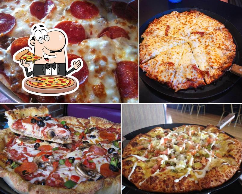 Rockstar Pizza, 922 E Main St in Brownsburg - Restaurant menu and reviews