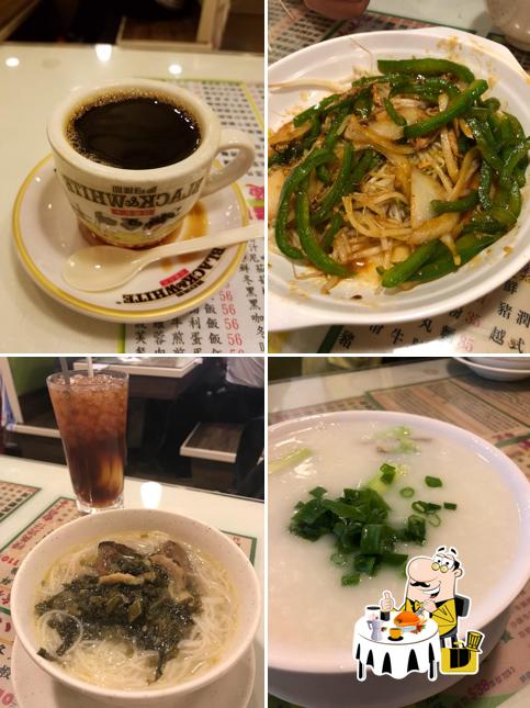 Блюда в "Five Dragon Congee & Wonton Noodle Shop"