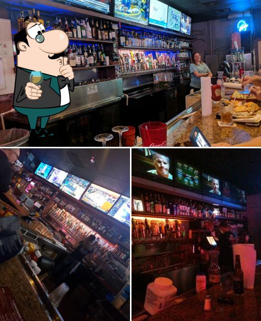 No Frills Grill & Sports Bar Arlington, TX, Arlington, 4914 Little Rd