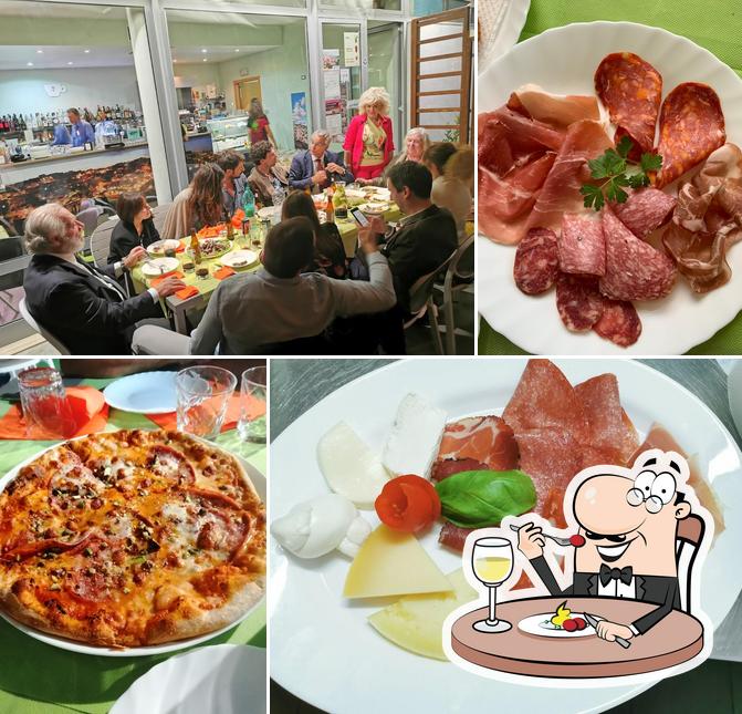 Cibo al Paradiso del boschetto
