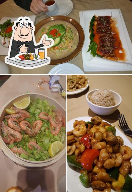 Mushroom Chinese & Japanese Restaurant, 779 Montauk Hwy in West Babylon