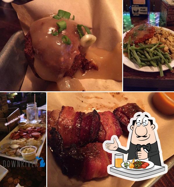 Bierkeller Tavern & Eatery in Taylor Restaurant menu and reviews