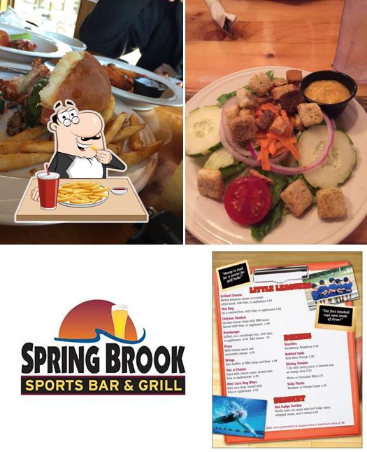 Отведайте картофель фри в "Spring Brook Sports Bar & Grill"