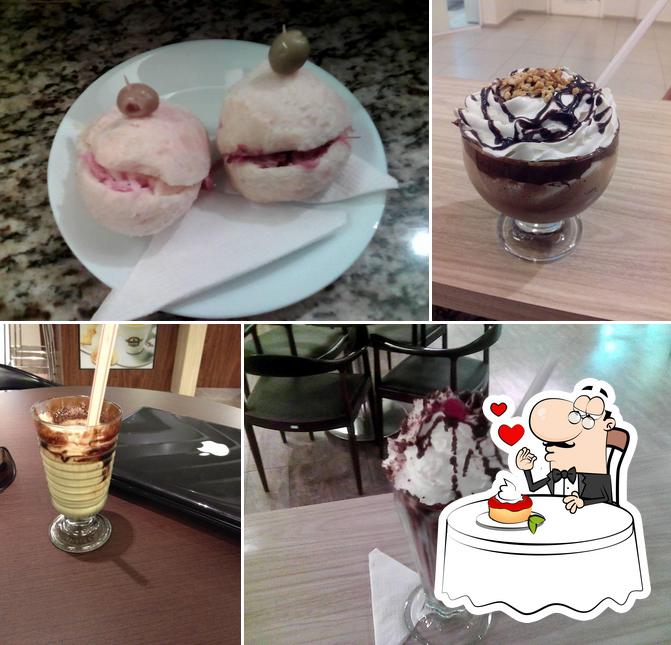 Mr.Cafe Assis SP serve uma variedade de pratos doces