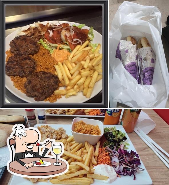 Food at Aux 3 Frères Kebab