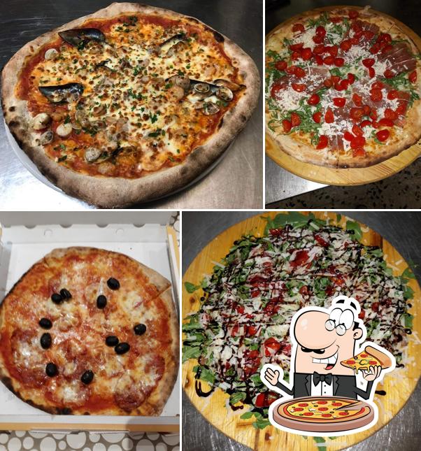 Ordina tra le svariate varianti di pizza