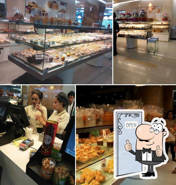 Bread Talk, Surabaya, City Of Tomorrow Restaurant reviews