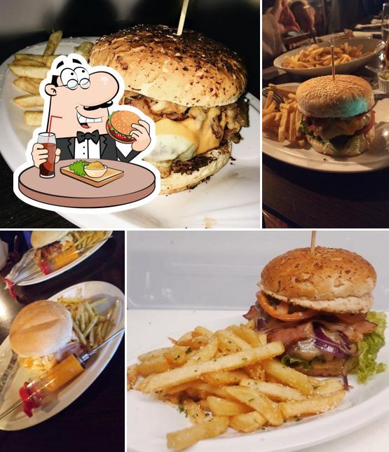 Happy Gastropub & Restaurante