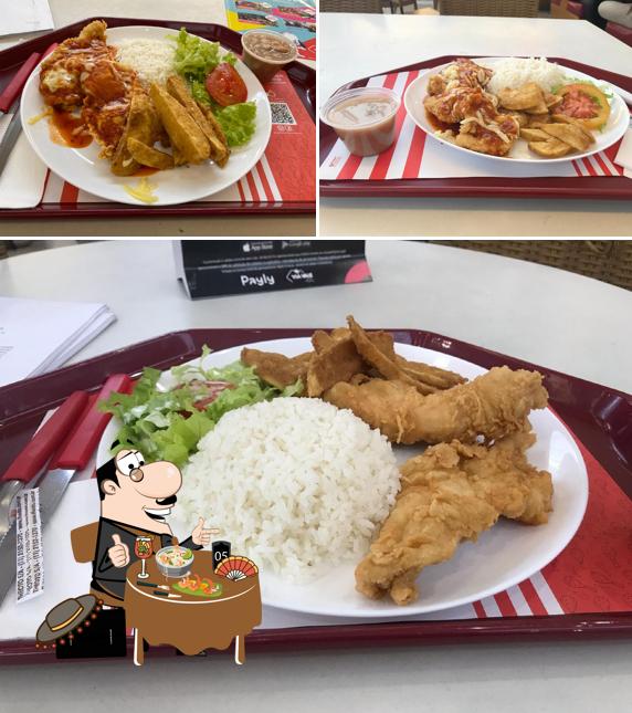 Comida em California Chicken Express