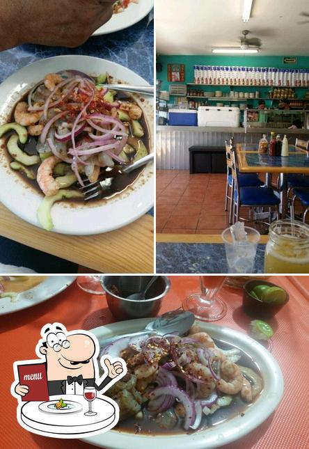 Mariscos “Los Arbolitos” restaurant, Culiacán, Av. Patria 2950 - Restaurant  reviews